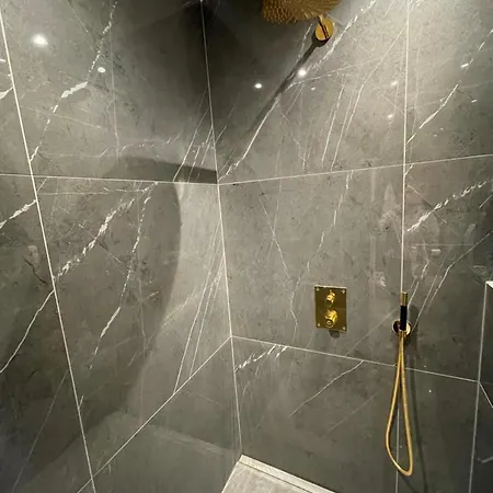 Luxury In The Centre Of Apartman
